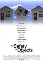 Безопасность вещей (The Safety of Objects) 2001