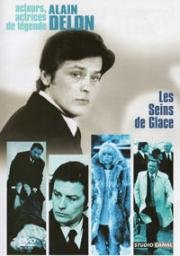 Ледяная грудь (Les seins de glace (Someone Is Bleeding)) 1974
